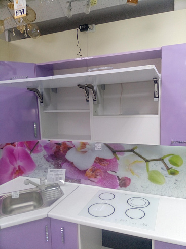 Кухня Выставка Пластик сиреневый/ белый цветы